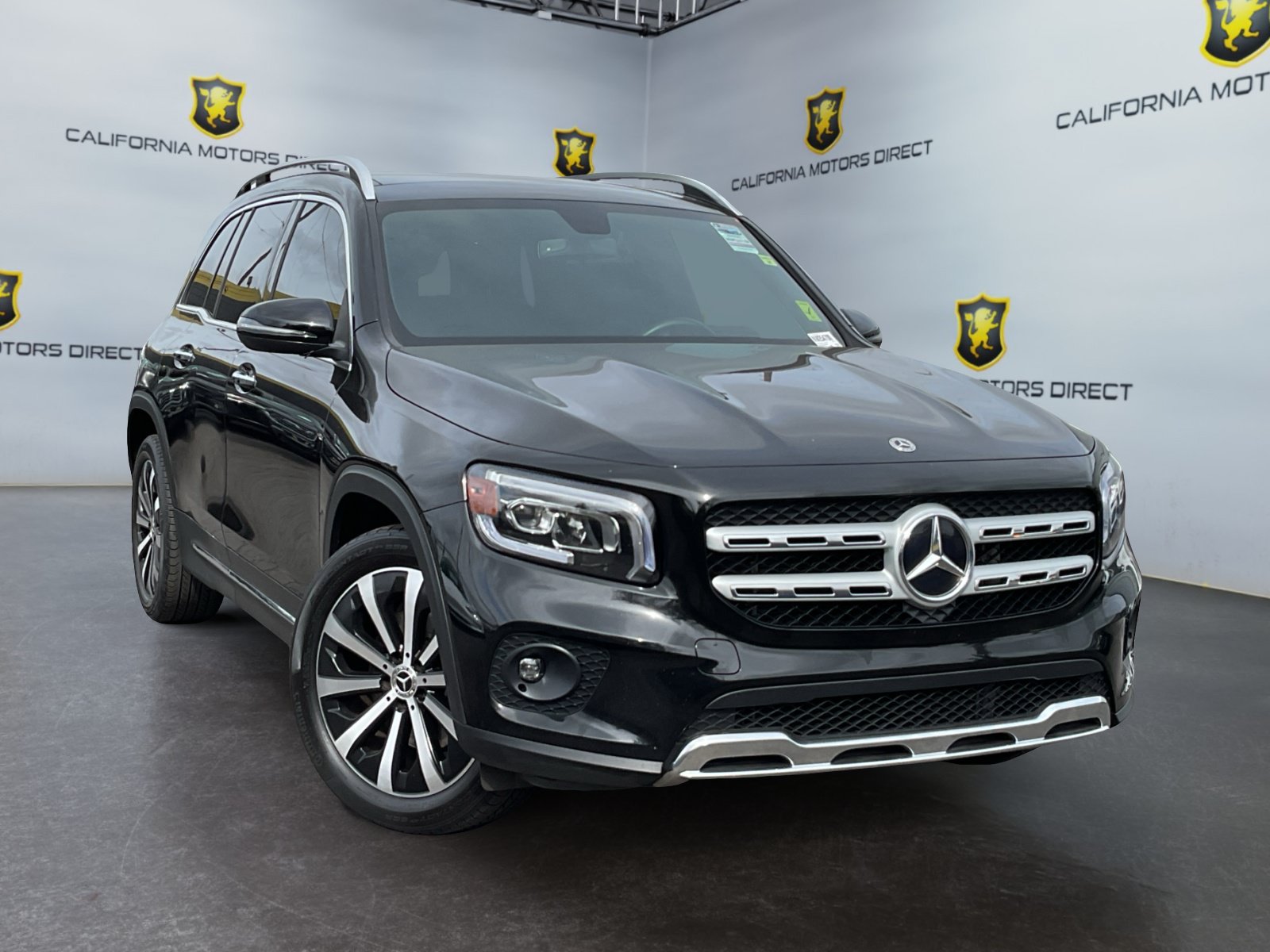 Used 2022 Mercedes-Benz GLB 250 4MATIC image 3