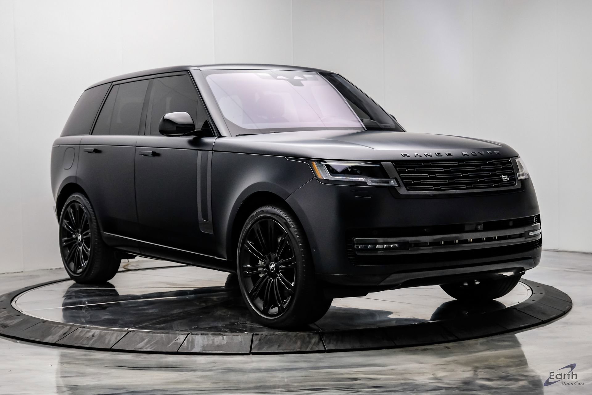 Used 2023 Land Rover Range Rover SE image 22