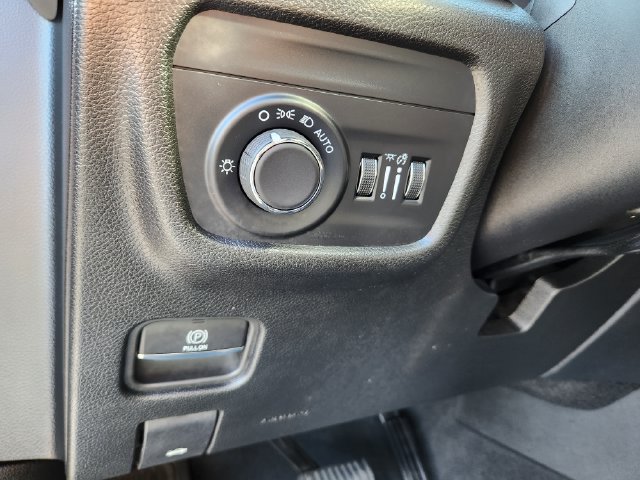 Used 2025 Jeep Grand Cherokee L Laredo w/ Luxury Tech Group I AWD/4WD image 22