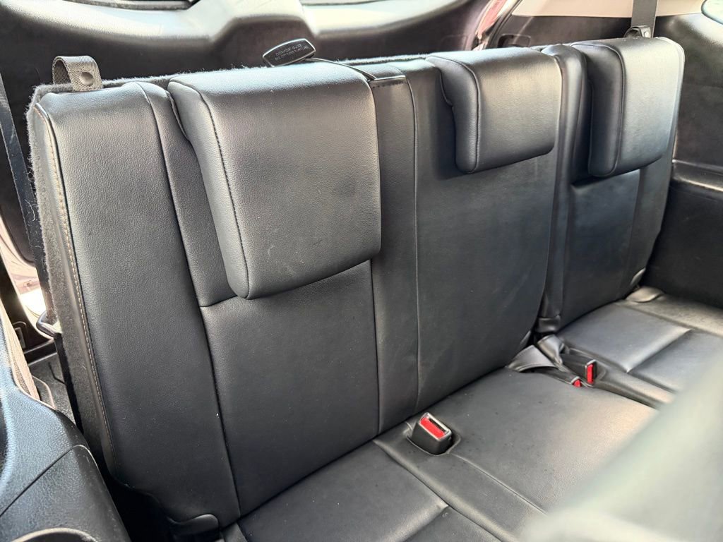 Used 2019 Toyota Highlander XLE image 10