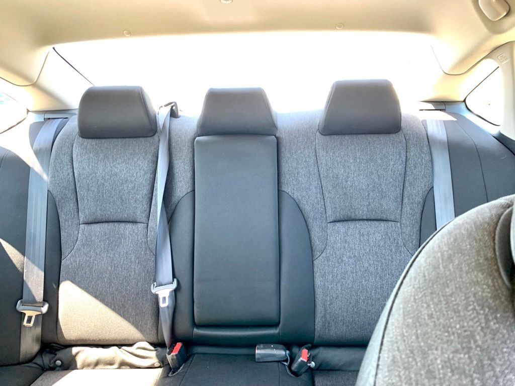 Used 2025 Honda Accord LX image 37