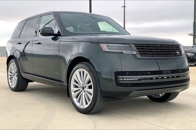 New 2026 Land Rover Range Rover SE image 2