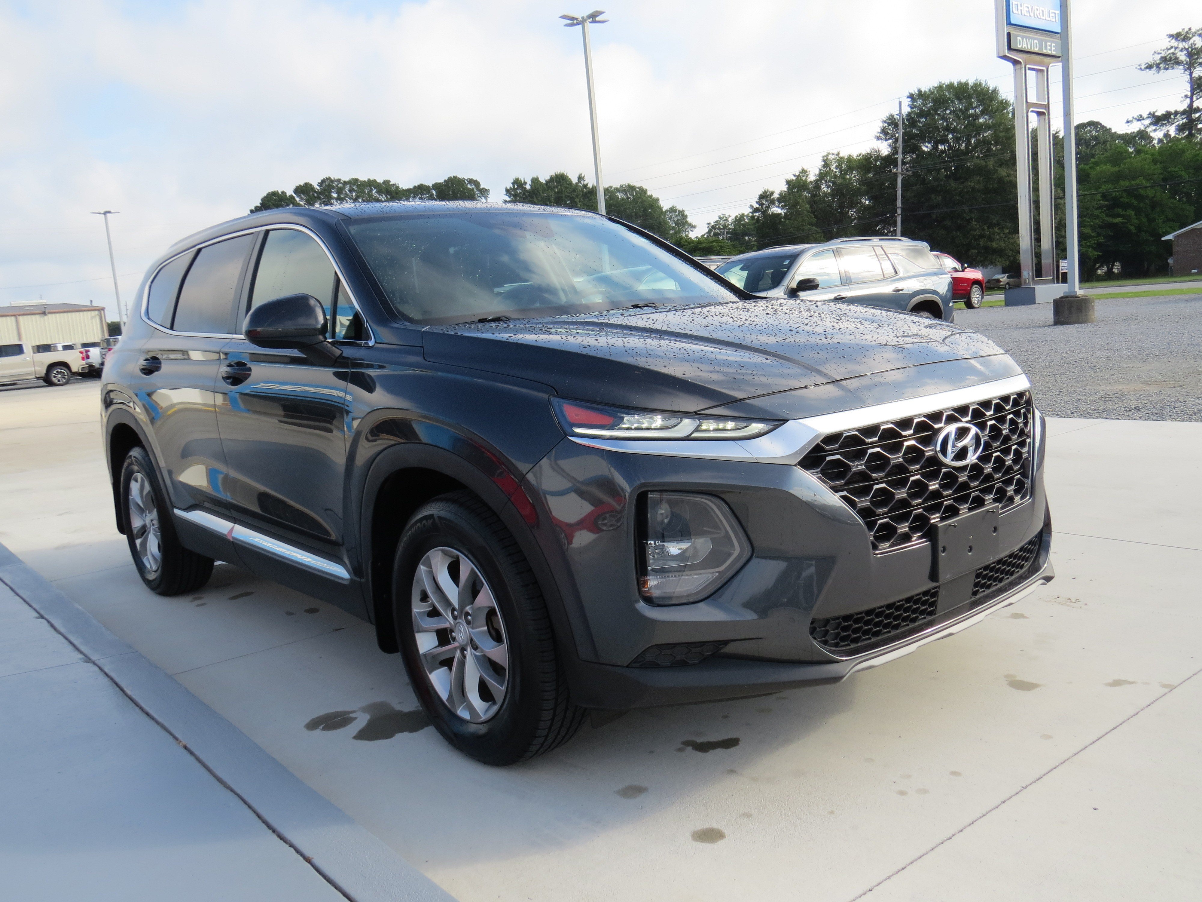 Used 2020 Hyundai Santa Fe SE FWD image 7