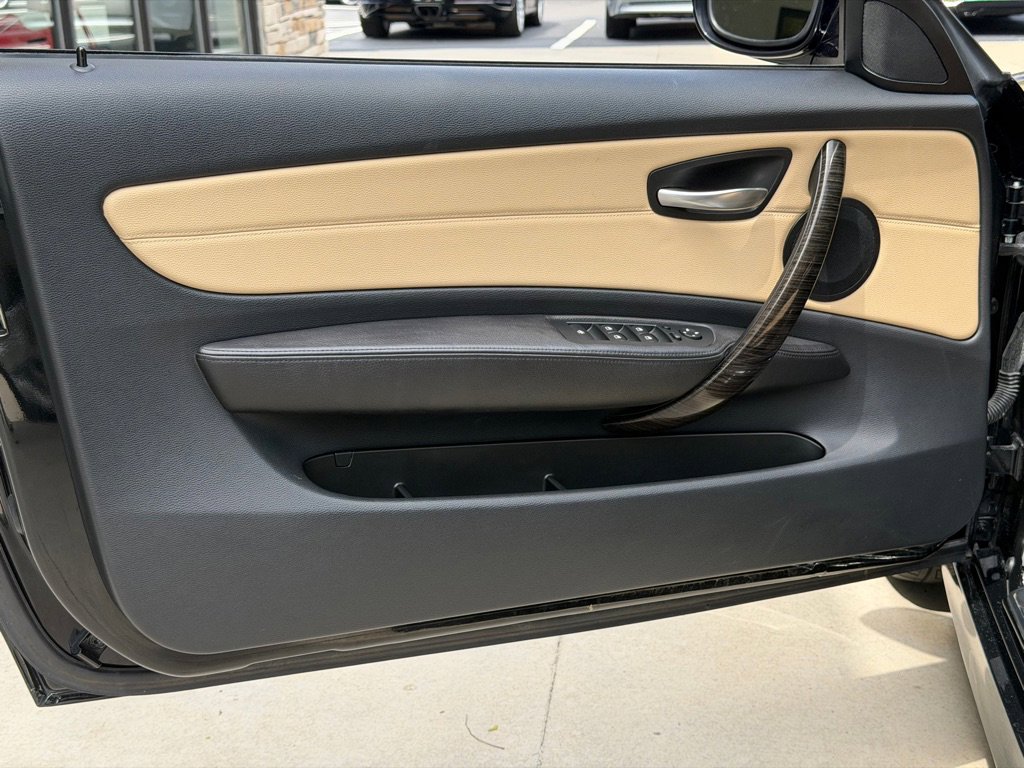 Used 2013 BMW 128i Convertible RWD image 24