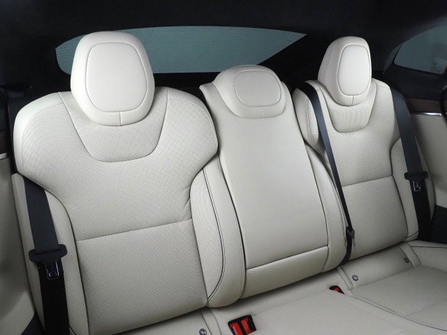 Used 2021 Tesla Model S Plaid image 17