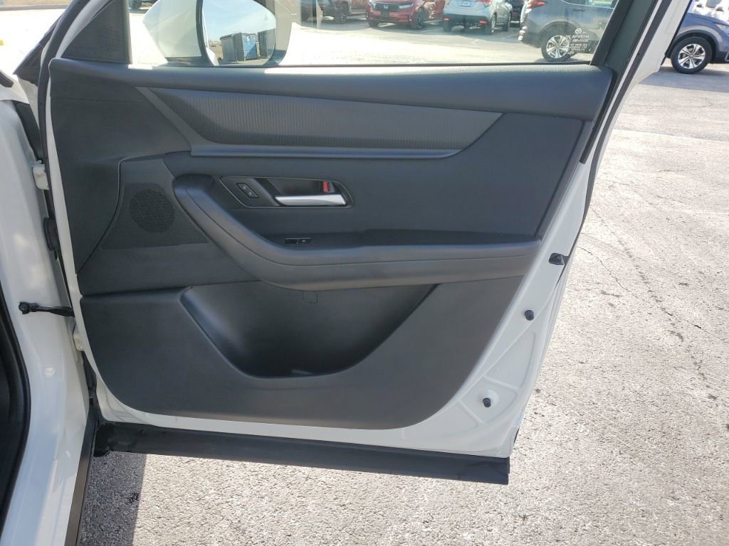 Used 2024 MAZDA CX-90 3.3 Turbo w/ Select Package image 32