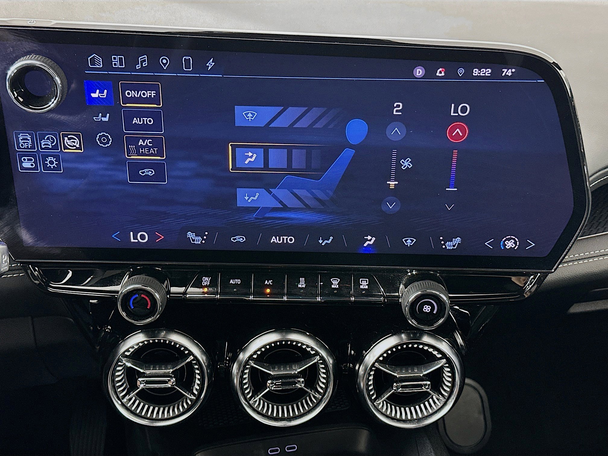 Used 2024 Chevrolet Blazer EV LT image 23