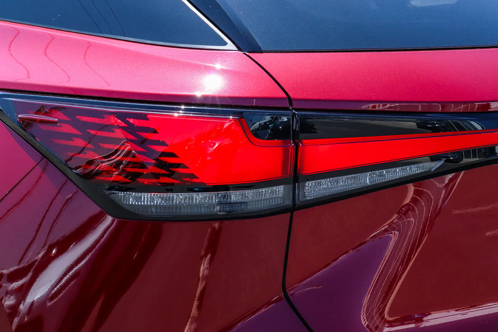 Used 2023 Lexus RX 350 FWD w/ Cold Area Package image 10