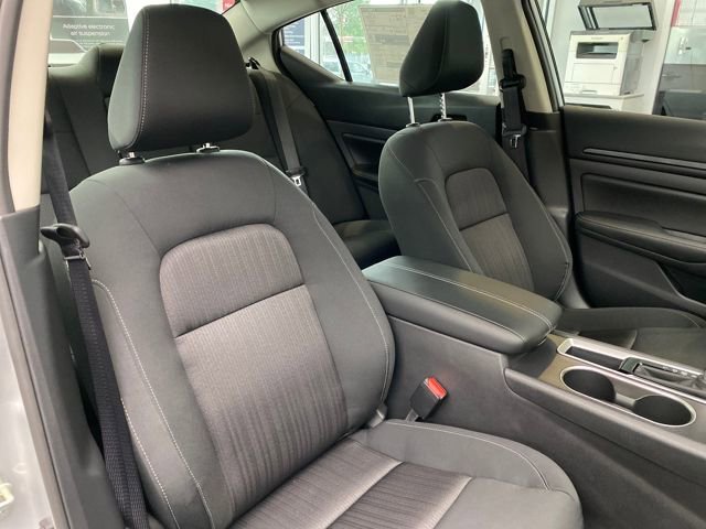 New 2025 Nissan Altima 2.5 SV w/ SV Special Edition Package image 11