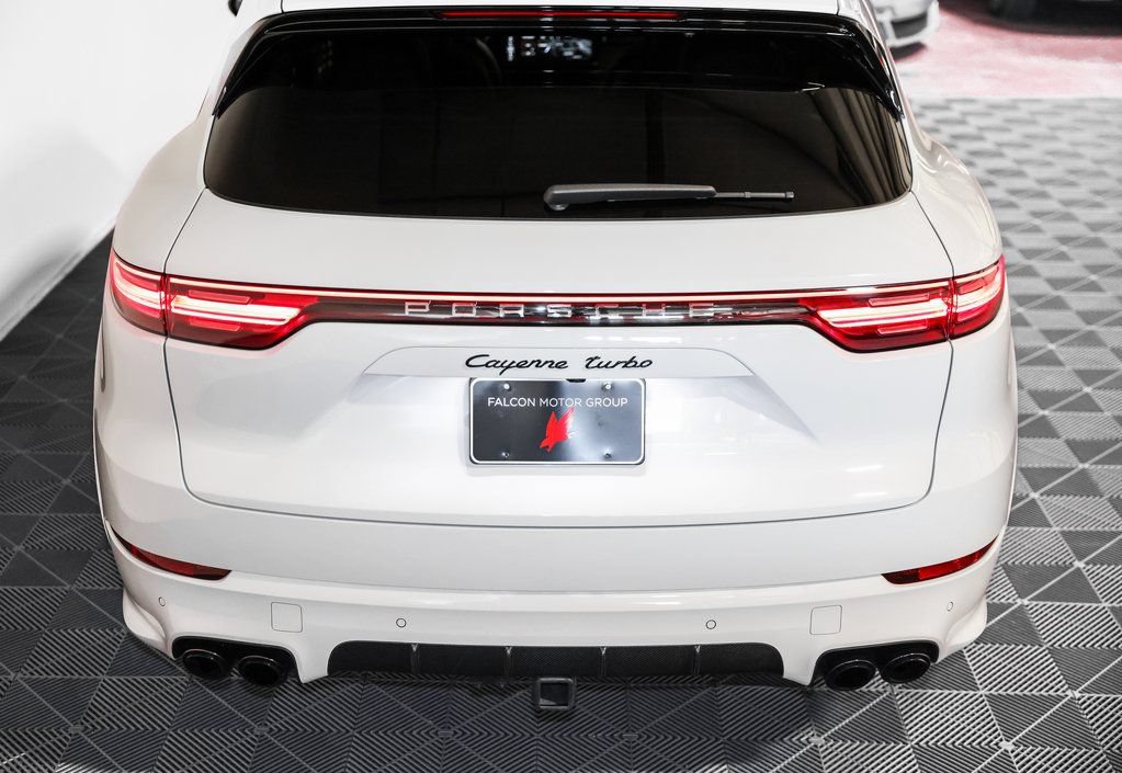 Used 2019 Porsche Cayenne Turbo AWD/4WD image 9