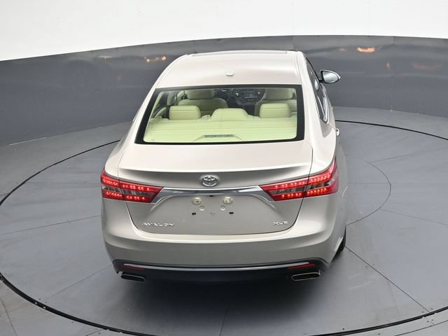 Used 2016 Toyota Avalon XLE Premium FWD image 25
