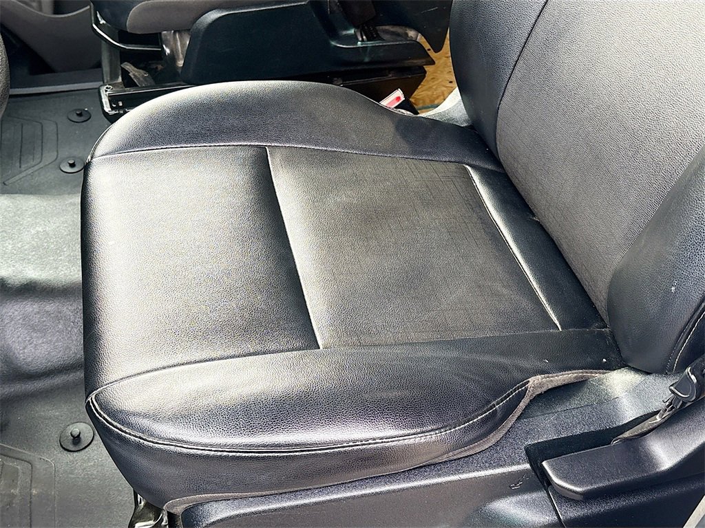 Used 2022 Ford Transit 250 148 High Roof Extended image 18