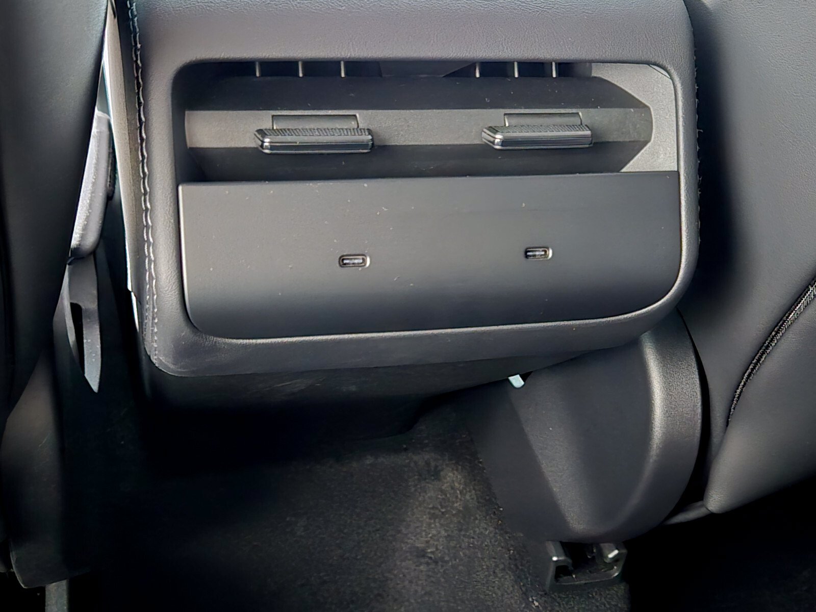 Used 2026 Tesla Model Y AWD image 15
