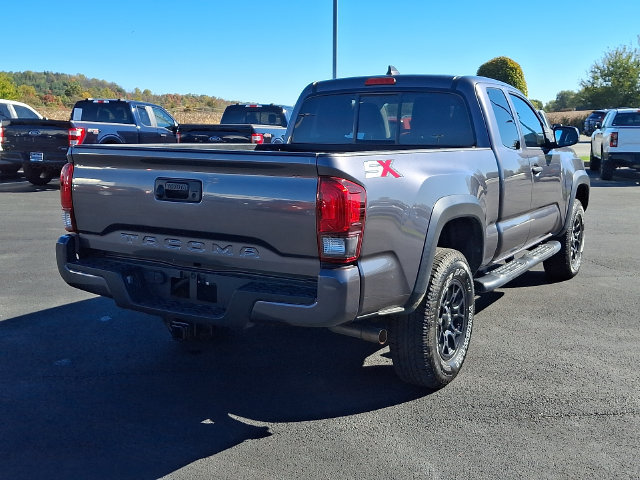 Used 2020 Toyota Tacoma SR w/ SX Package AWD/4WD image 13