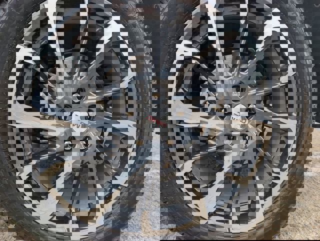 Certified 2024 GMC Terrain SLT image 7