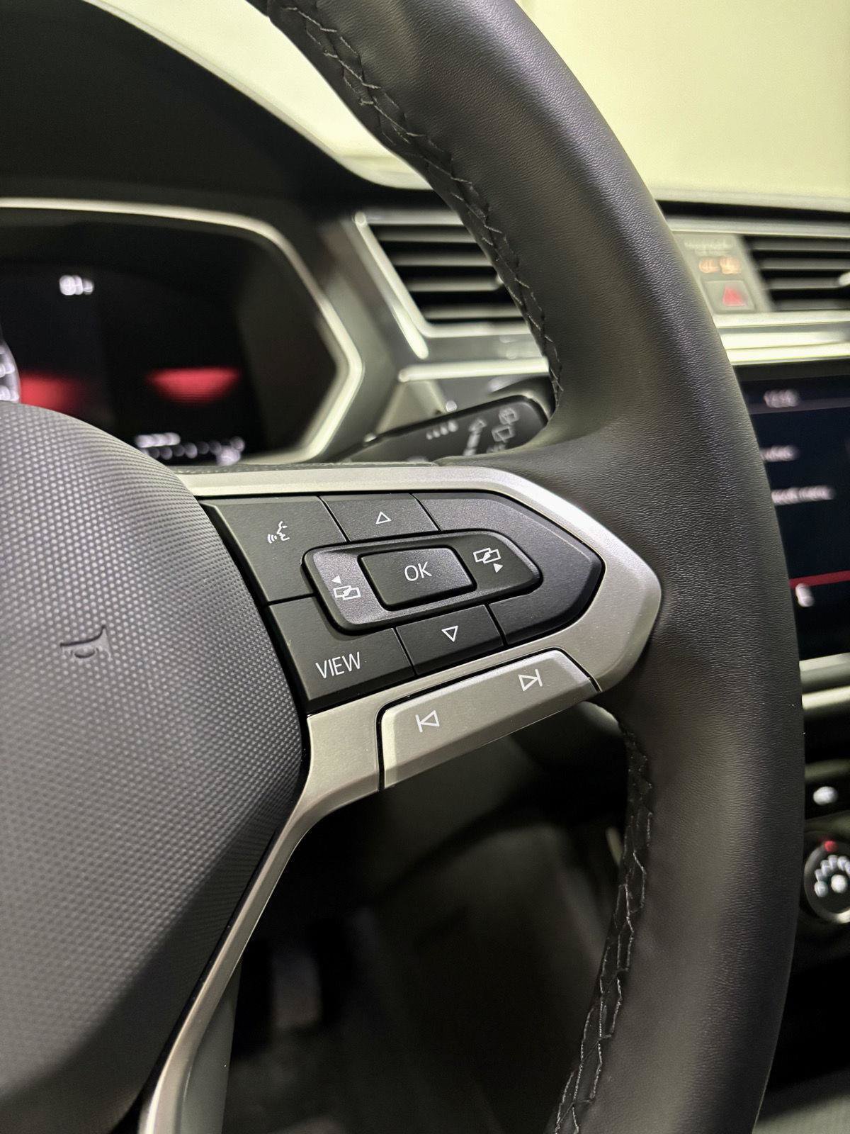 Used 2024 Volkswagen Tiguan Wolfsburg Edition AWD/4WD image 18