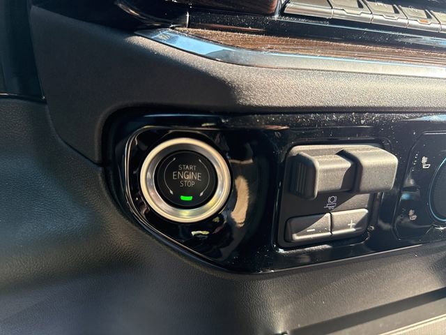 Used 2024 Chevrolet Silverado 1500 LT Trail Boss w/ Convenience Package II image 24