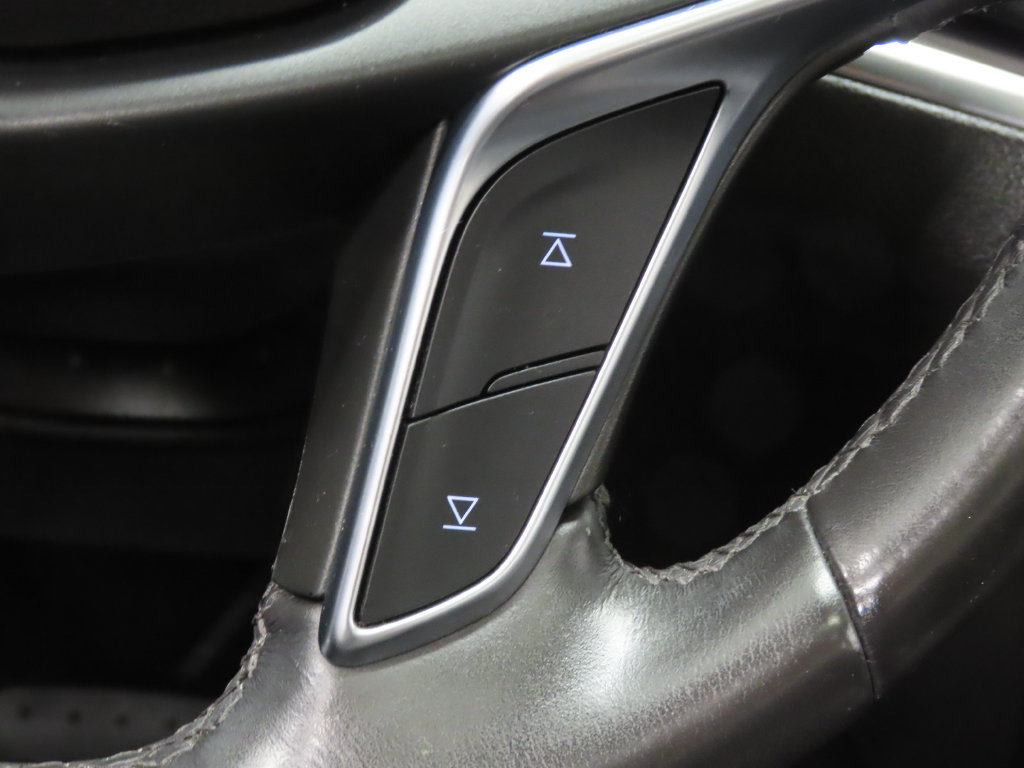 Used 2018 Cadillac XT5 Premium Luxury AWD/4WD image 23