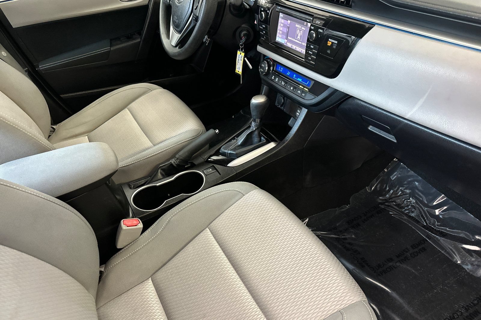 Used 2014 Toyota Corolla LE w/ Protection Package FWD image 17