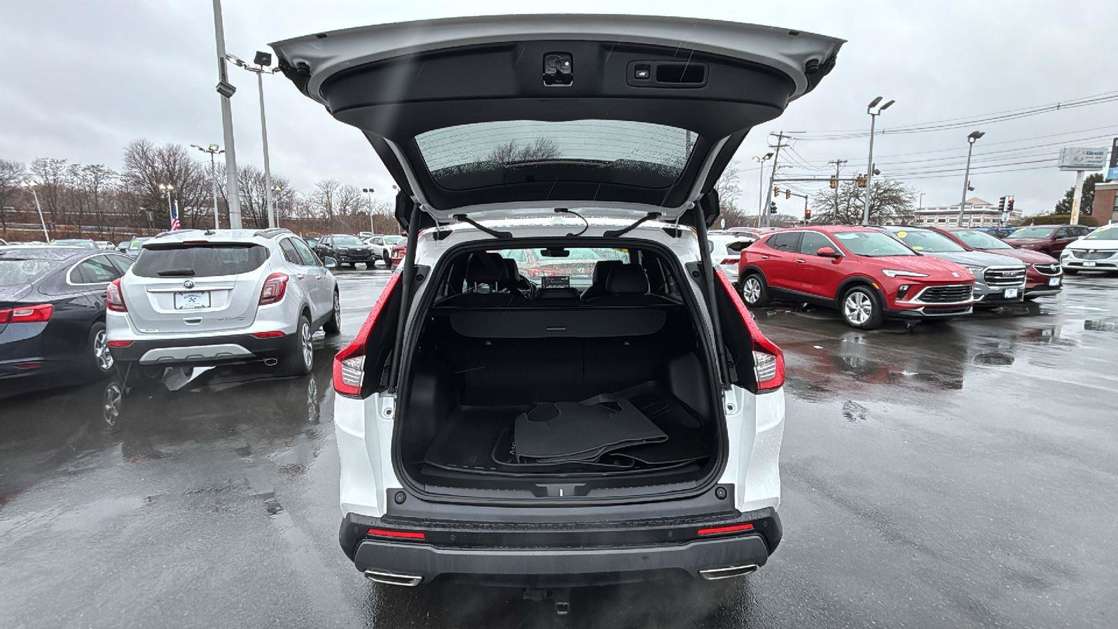 Used 2025 Honda CR-V Sport-L image 32