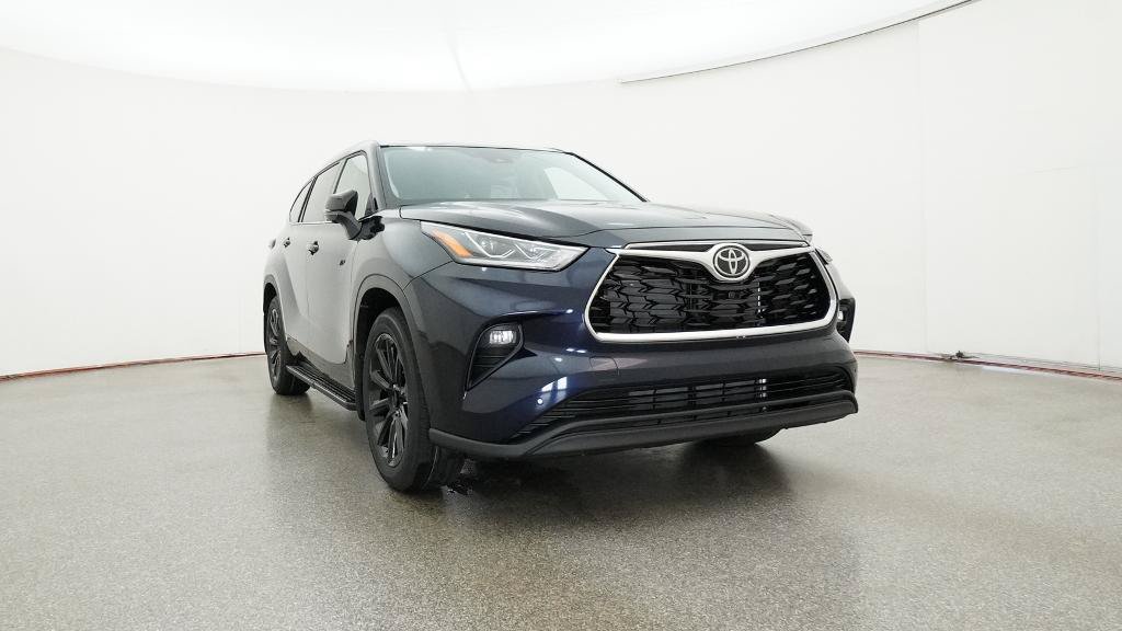 New 2026 Toyota Highlander Limited AWD/4WD image 33