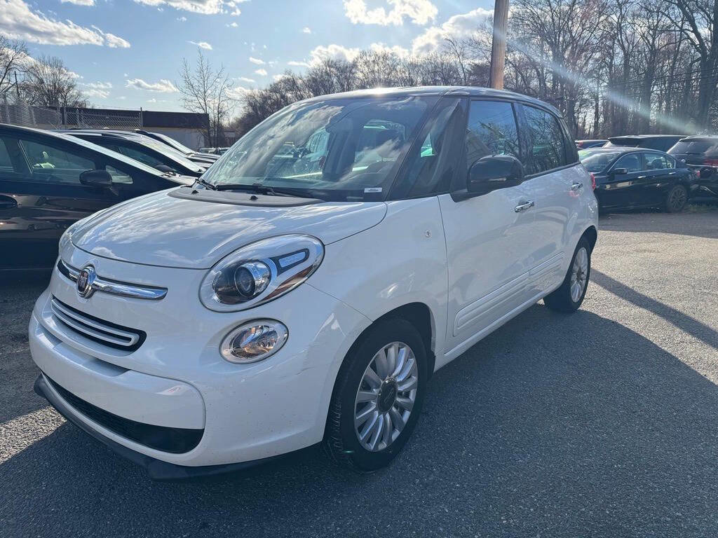 Used 2014 FIAT 500L Easy w/ Popular Equipment Group image 4
