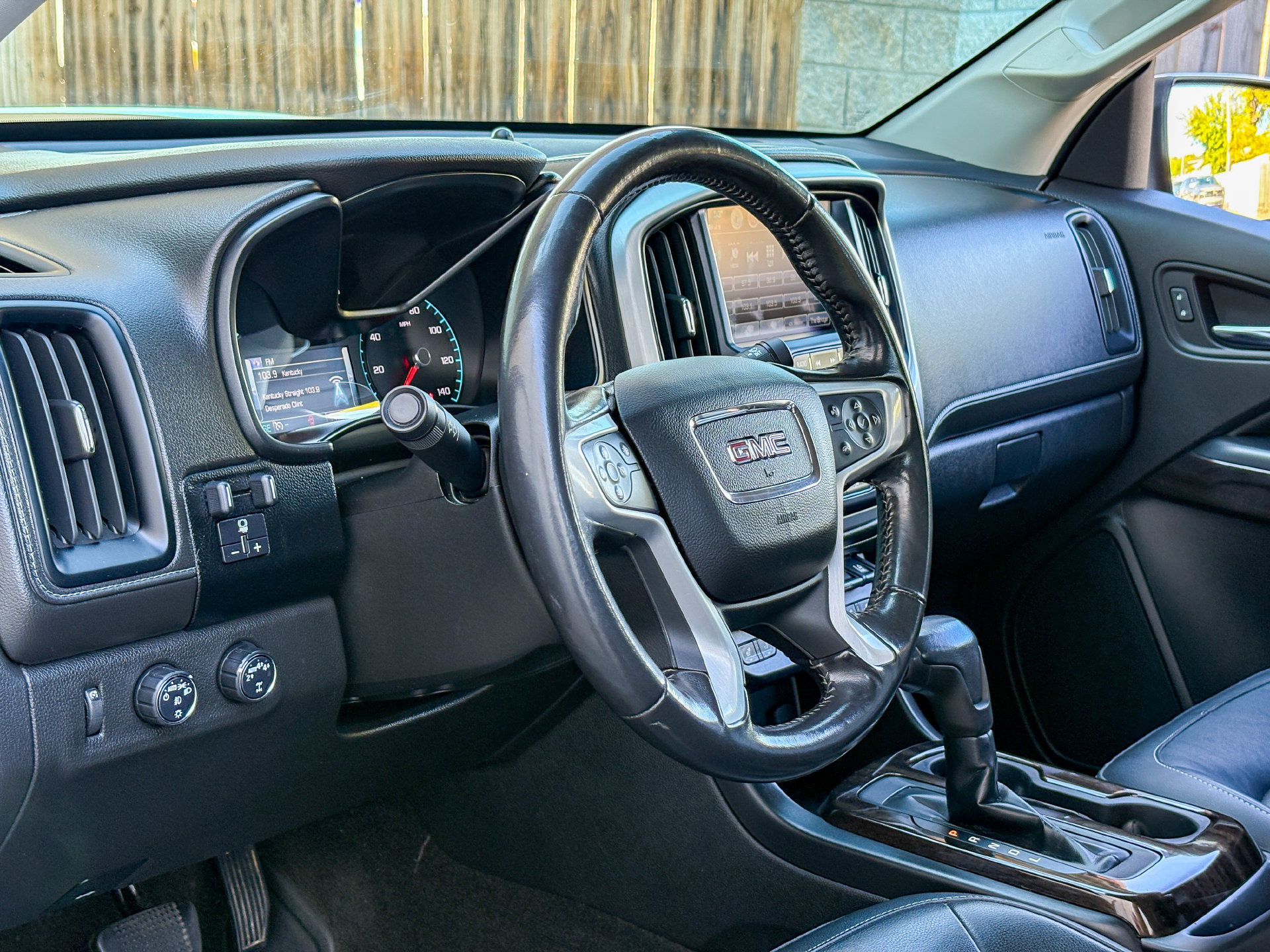 Used 2018 GMC Canyon SLT w/ Driver Alert Package AWD/4WD image 11