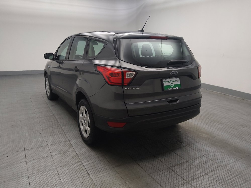 Used 2019 Ford Escape S FWD image 5