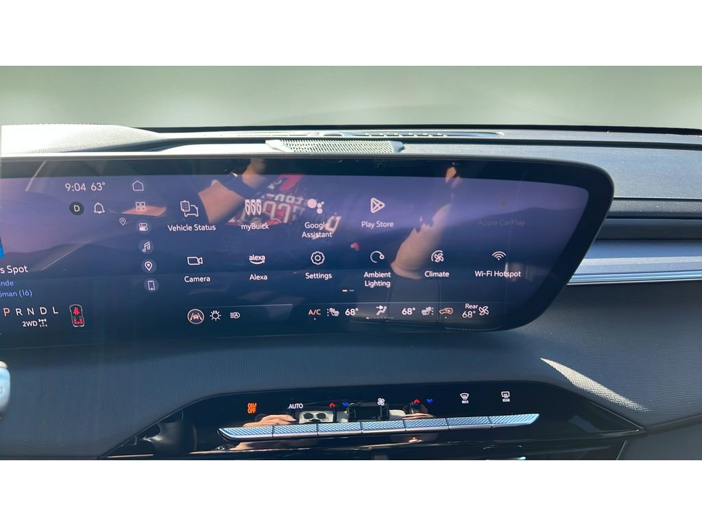 Certified 2025 Buick Enclave Sport Touring AWD/4WD image 18