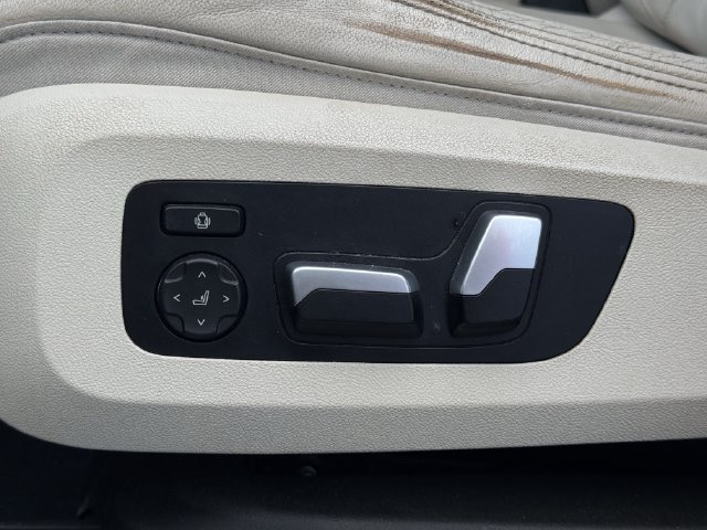 Used 2021 BMW X5 sDrive40i w/ Premium Package RWD image 28