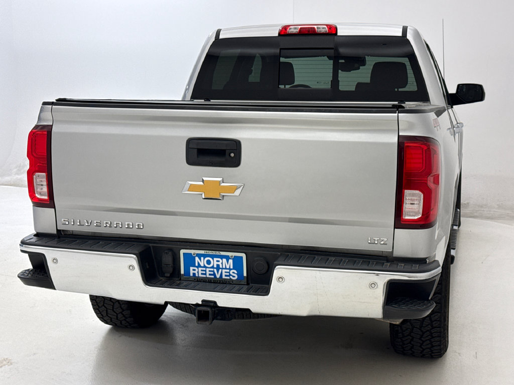 Used 2018 Chevrolet Silverado 1500 LTZ w/ Texas Edition AWD/4WD image 9