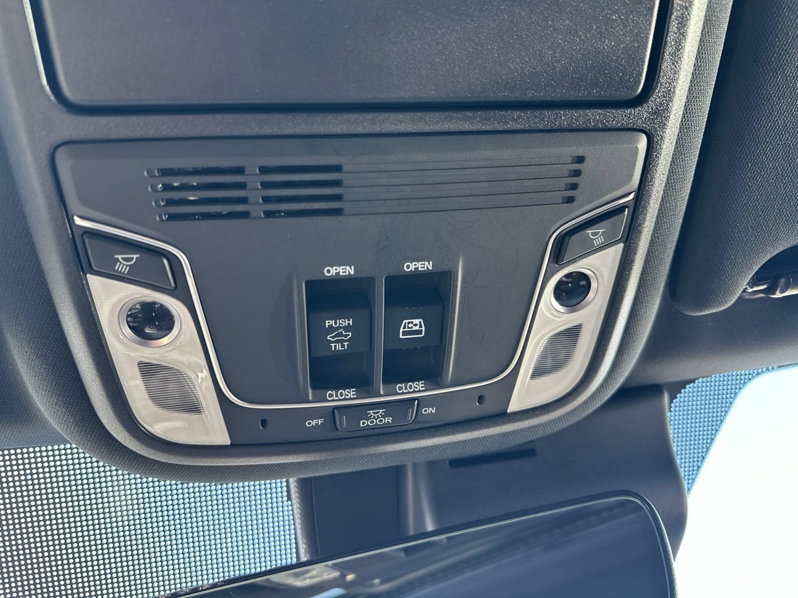 Used 2022 Honda Ridgeline Black Edition image 74