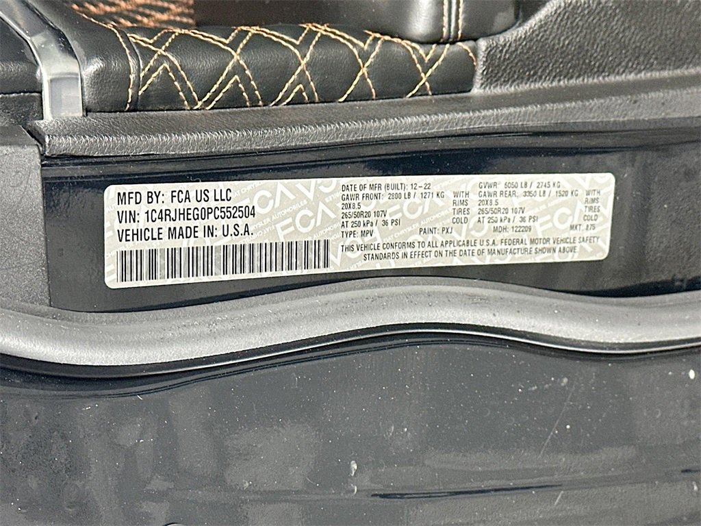 Used 2023 Jeep Grand Cherokee Summit image 36