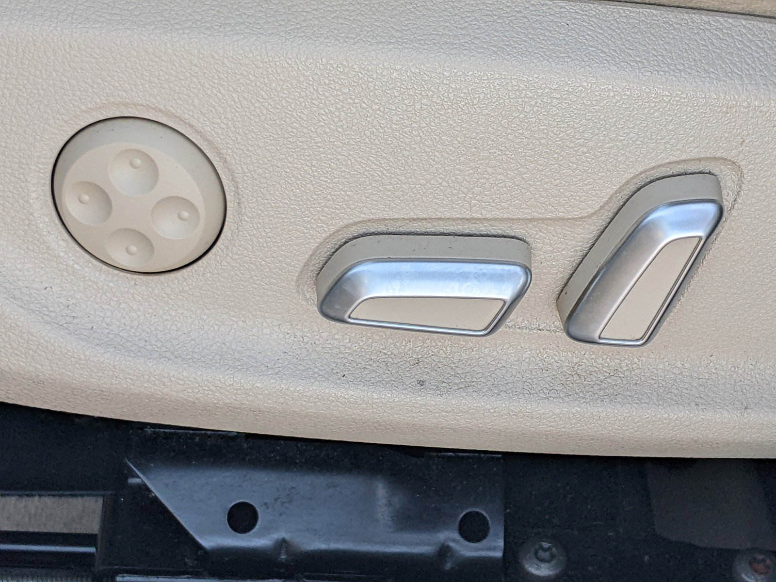 Used 2016 Audi A6 2.0T Premium Plus w/ Premium Plus Package image 16