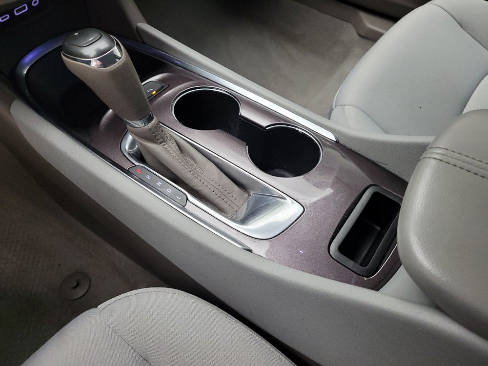 Used 2020 Chevrolet Malibu LT FWD image 26