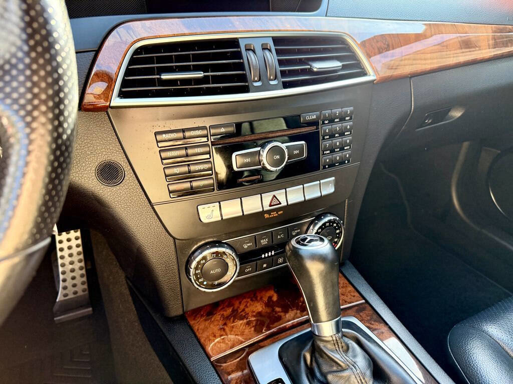 Used 2012 Mercedes-Benz C 300 4MATIC Sedan image 18