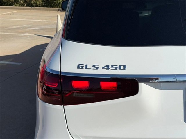 New 2026 Mercedes-Benz GLS 450 4MATIC image 4
