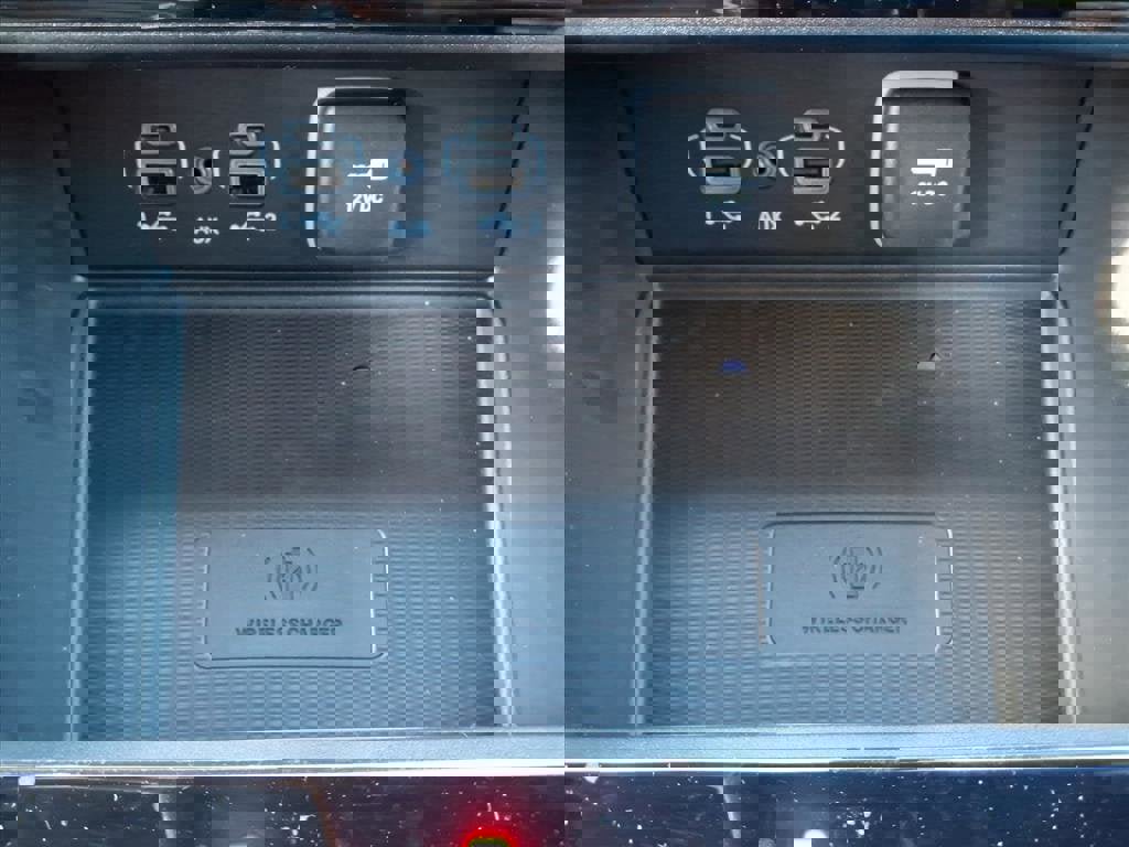 New 2025 Jeep Grand Cherokee Laredo X w/ Luxury Tech Group I image 13