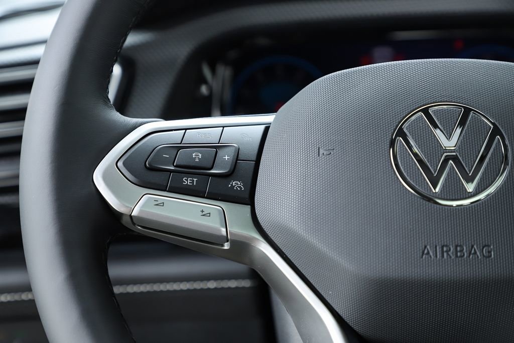 New 2026 Volkswagen Atlas Cross Sport SEL Premium R-Line image 59