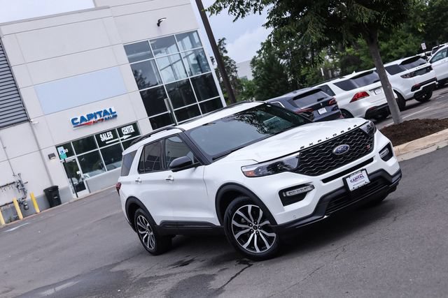 Used 2020 Ford Explorer ST AWD/4WD image 2