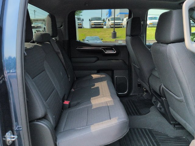 Used 2023 Chevrolet Silverado 1500 LT AWD/4WD image 29