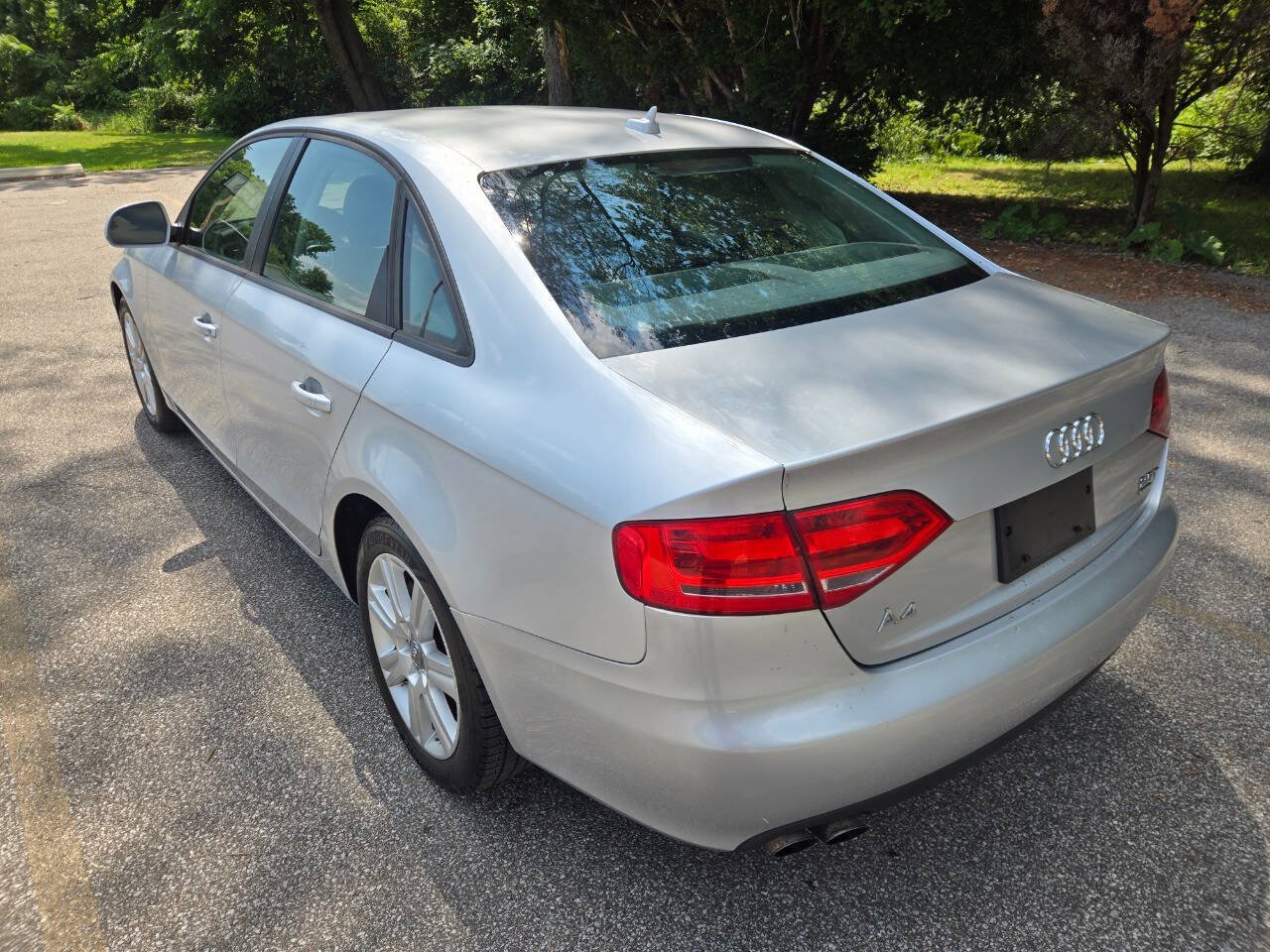 Used 2009 Audi A4 2.0T Premium FWD image 6