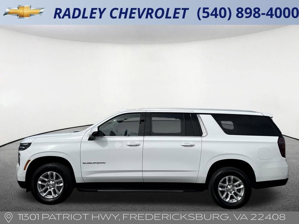 Certified 2025 Chevrolet Suburban LT image 17