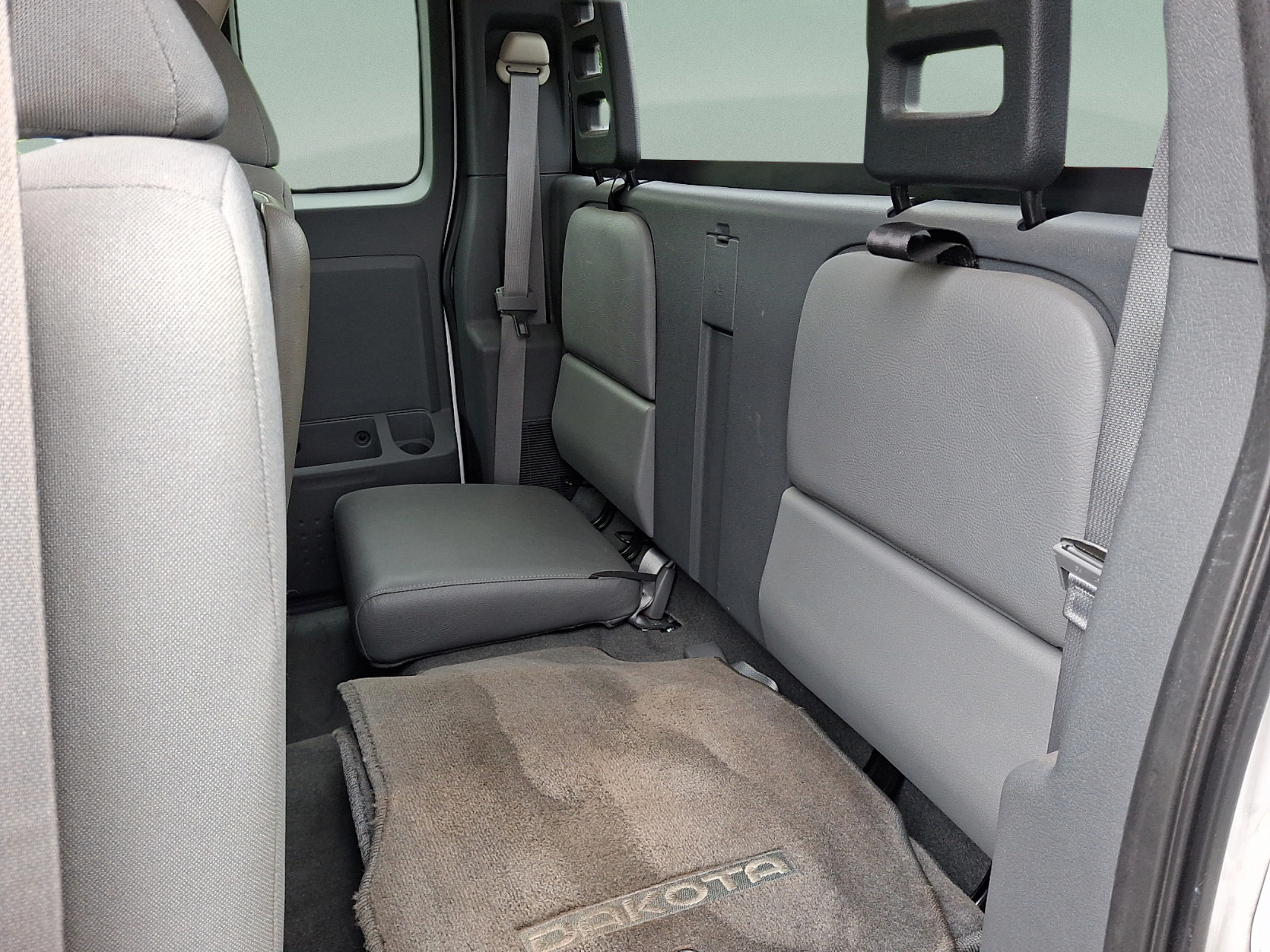 Used 2007 Dodge Dakota ST RWD image 8