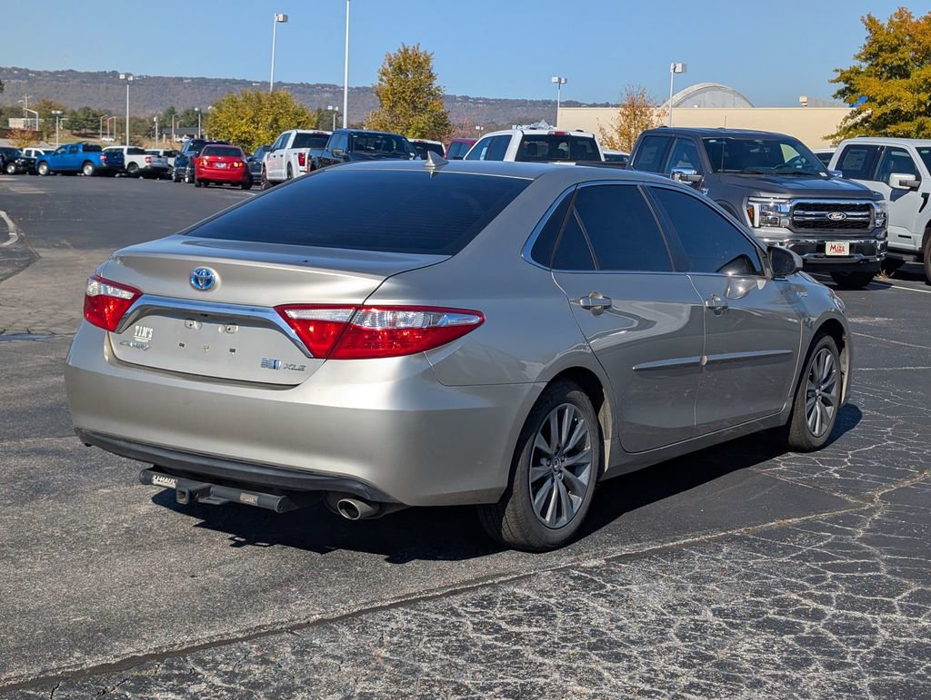 Used 2015 Toyota Camry XLE image 5