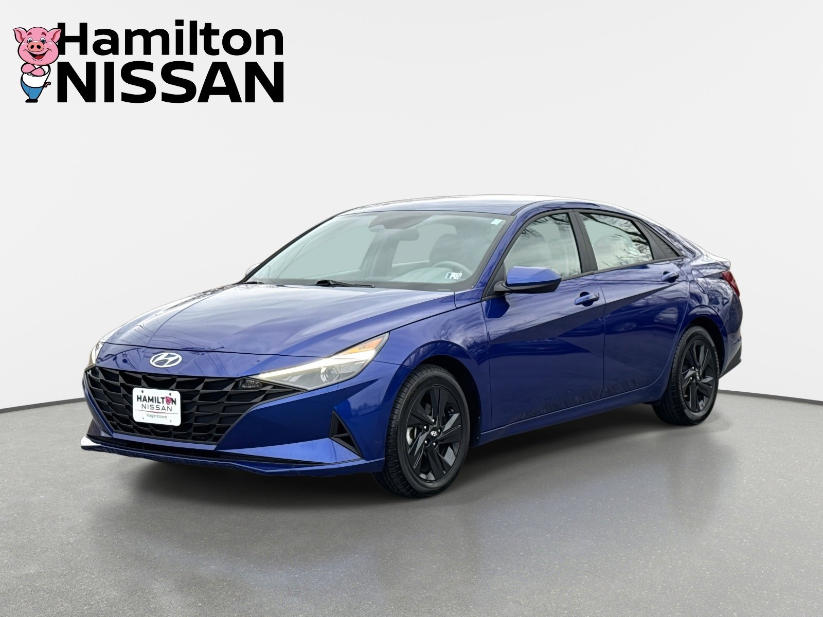 Used 2023 Hyundai Elantra SEL w/ Cargo Package image 5