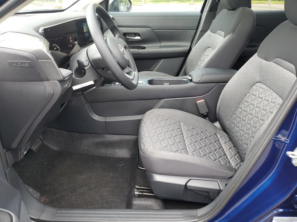 New 2026 Nissan Kicks SV w/ SV Premium Package FWD image 20