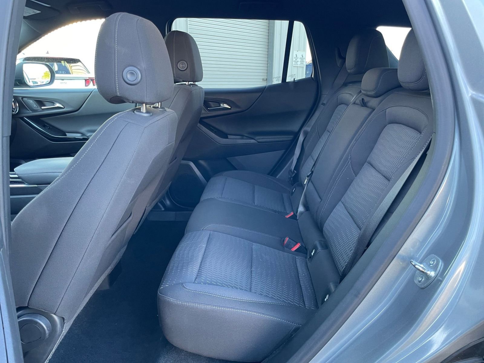 Used 2025 Chevrolet Equinox LT image 24