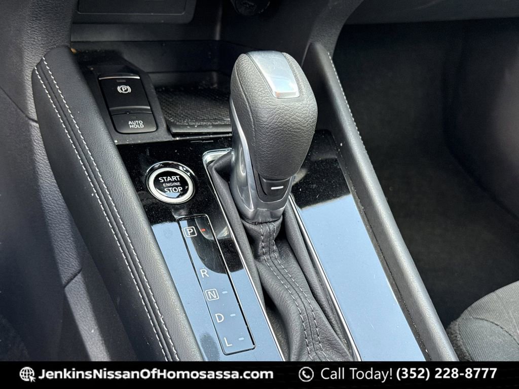 Certified 2024 Nissan Kicks SV image 36