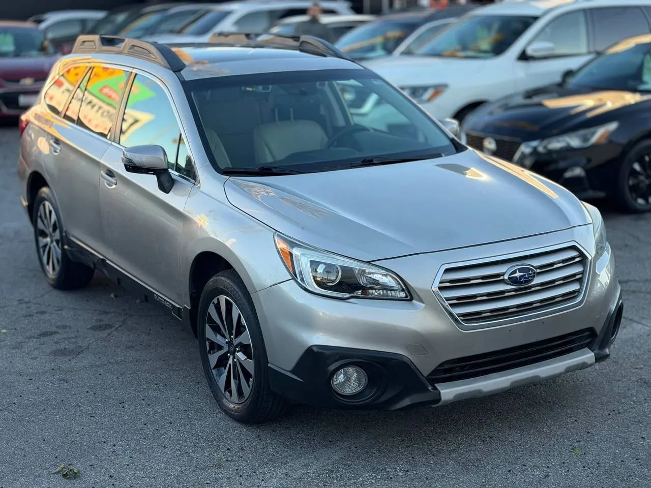 Used 2015 Subaru Outback 2.5i Limited AWD/4WD image 2